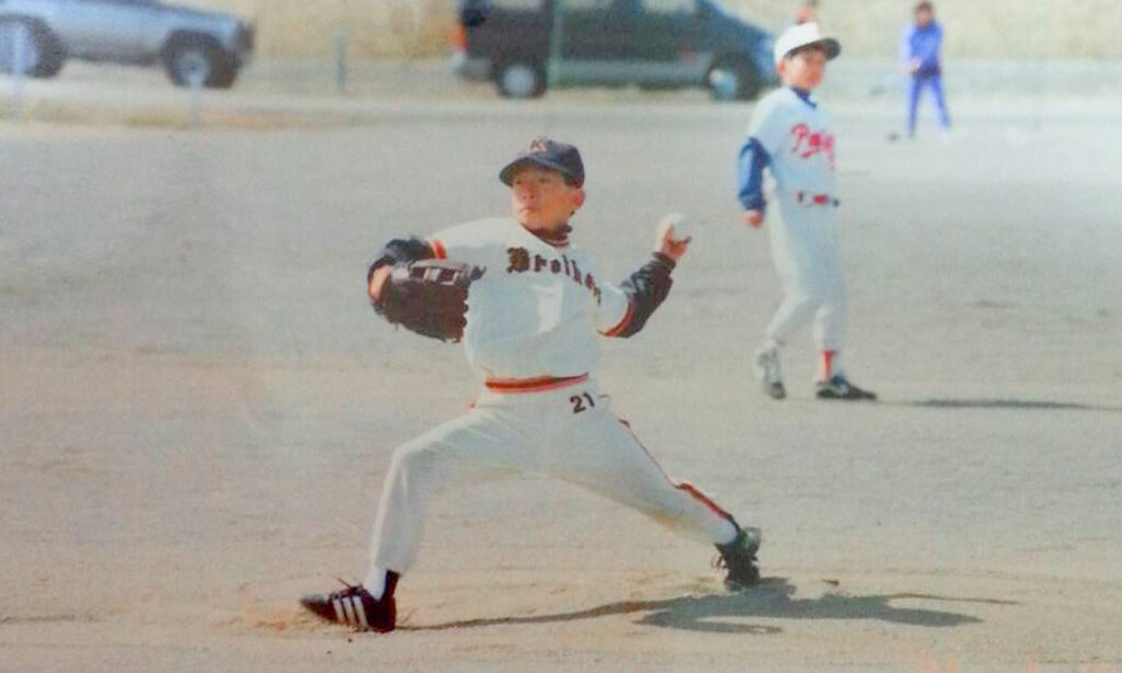 小学校から高校までの12年間は野球漬けの生活を送っていました。