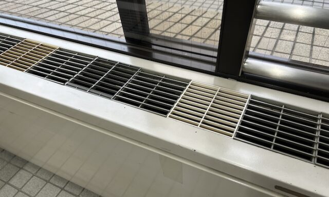 床置形エアコンとは？業務用の設置方法や室外機について解説