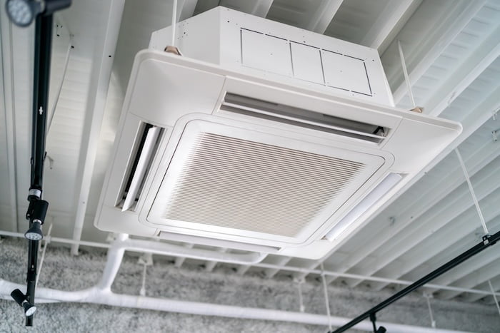 空調設備を使用した寒暖差対策