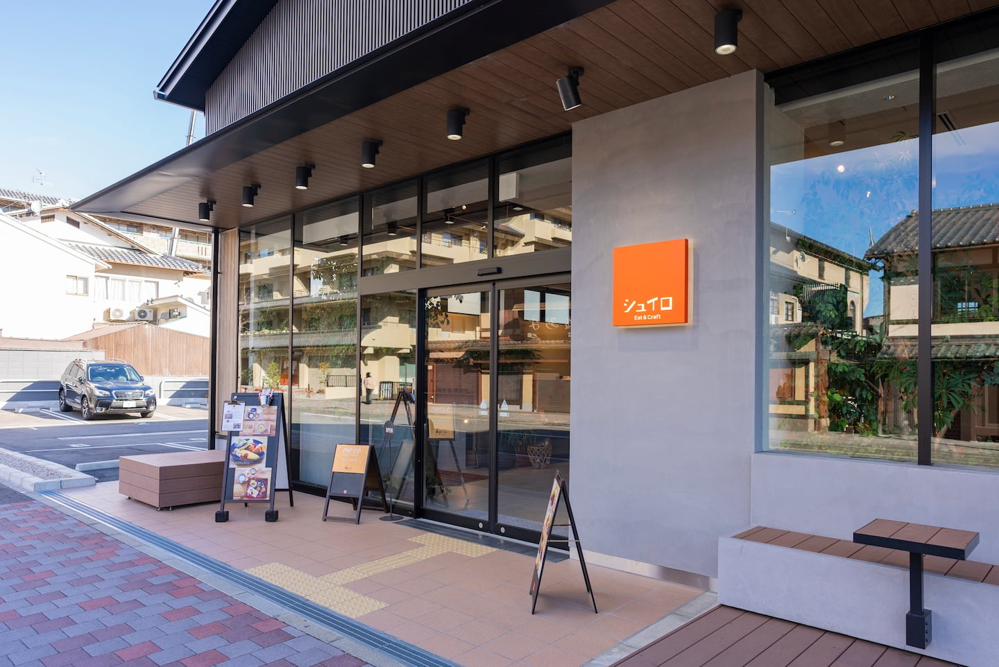 自動ドアの開閉による冷暖房の逃げを予防する方法とは？