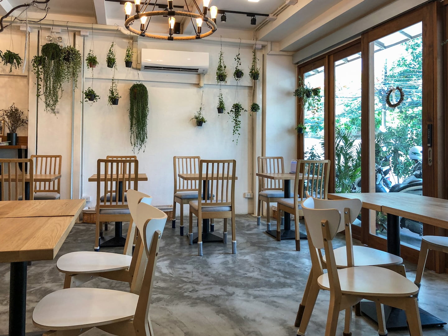 自動ドア付近の温度変化